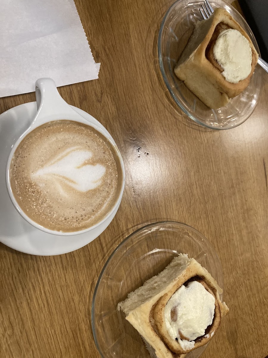 Lyrics Cafe photo 10